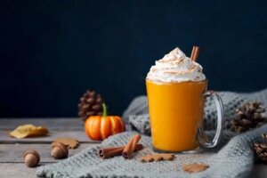 Latte cu dovleac sau rețeta de cafea cu dovleac