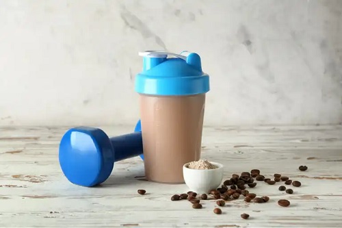Latte cu dovleac și proteine pentru sportivi