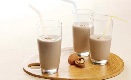 Milkshake-uri cu nuci