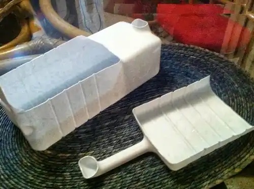 Recipient din plastic