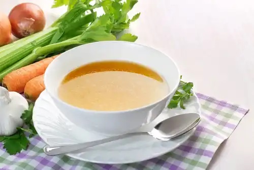 Sfaturi pentru a reduce greața cu alimente