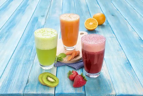 4 sucuri naturale pentru tratarea celulitei