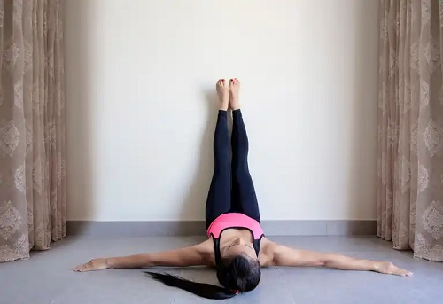 Antrenamentul abdominal la perete