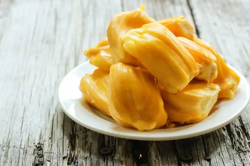 Farfurie ce este plină cu jackfruit