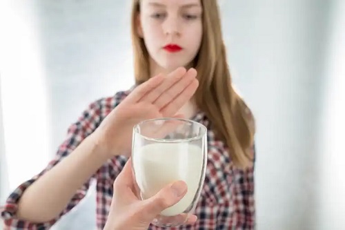Persoană care are nevoie de remedii pentru vărsături