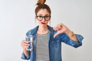 Postul uscat: ce este, cum funcționează și care sunt dezavantajele