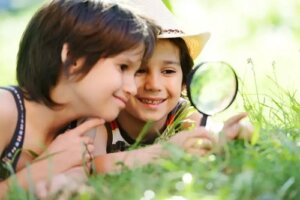 13 activități de făcut cu copiii vara
