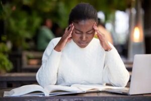 9 sfaturi pentru a studia dacă ai ADHD
