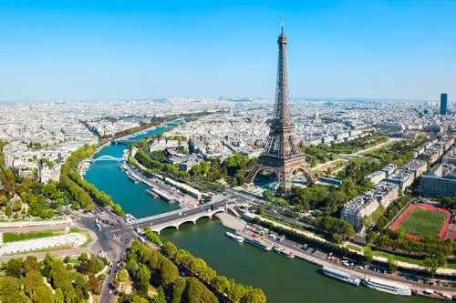 De ce Turnul Eiffel este cu 6 metri mai înalt? Află motivul!