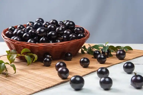 Beneficiile fructului jabuticaba și cum se consumă