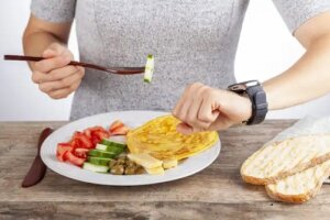 Crononutriția pentru îmbunătățirea sănătății: care sunt avantajele ei?