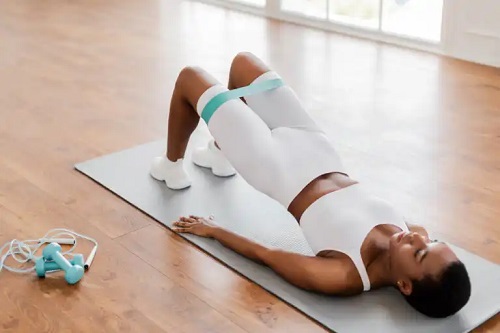 8 greșeli la folosirea benzilor elastice pentru exerciții