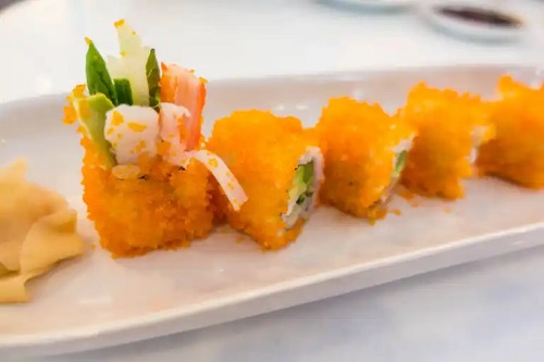 Masago sau icrele de pește capelin folosite pentru a prepara sushi