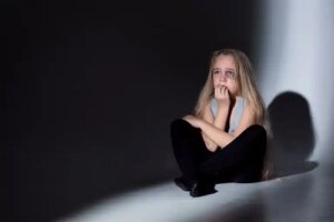 Filicidul: De ce și-ar ucide cineva copilul?