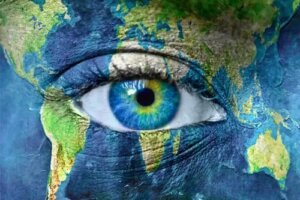 Blue beauty: în ce constă această tendință de frumusețe durabilă?