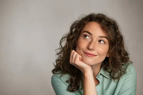 5 caracteristici ale unei persoane gânditoare