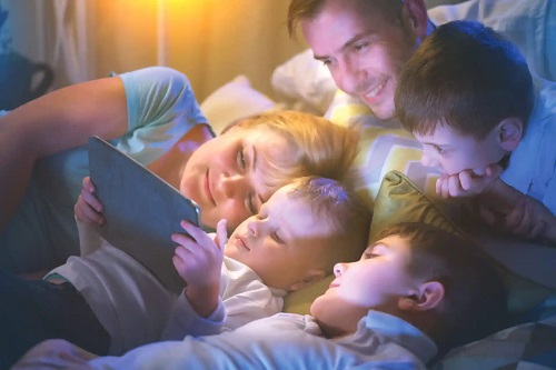 Cum să-i înveți pe copii să fie consecvenți în familie