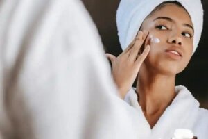 Îngrijirea inversă a pielii: ce este și care este procedura