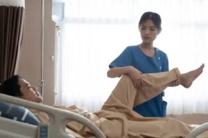 7 exerciții de activare pentru persoanele imobilizate la pat