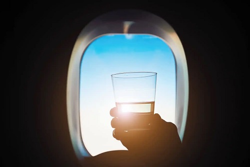 Hidratare în avion