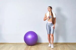6 beneficii oferite de Pilates practicat în fiecare săptămână