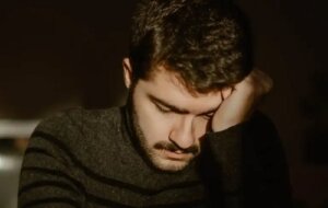 Caracteristicile personalității dependente