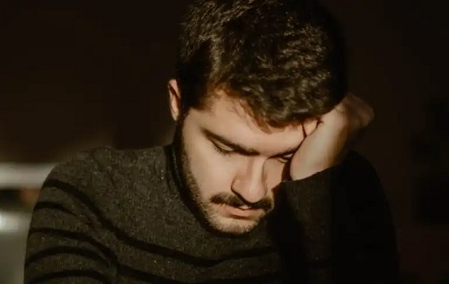 Caracteristicile personalității dependente