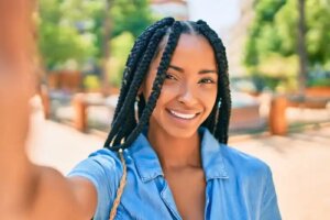 Codițele africane: cum se îngrijesc ca să arate perfect?