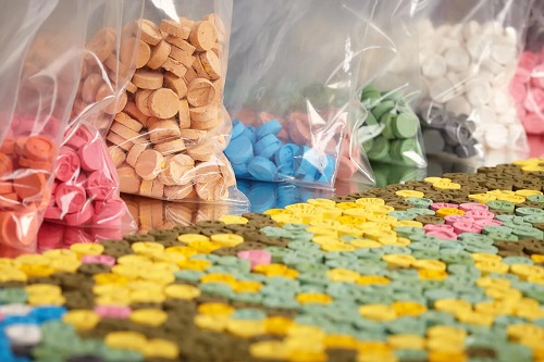 Medicamente colorate