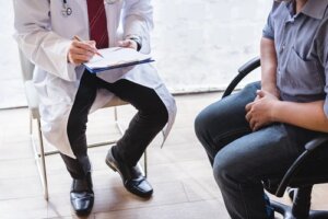 Cauzele și tratamentul cancerului testicular