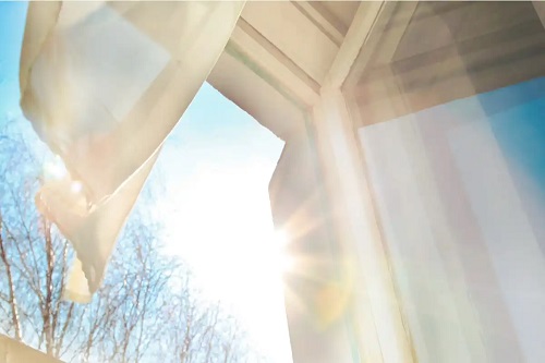 Fereastră deschisă