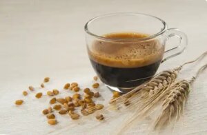 Aflați cum să utilizați orzul prăjit ca înlocuitor de cafea