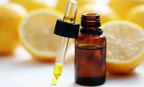 Ulei esențial folosit în aromaterapie