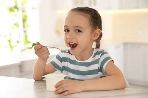 12 gustări sănătoase pentru copii