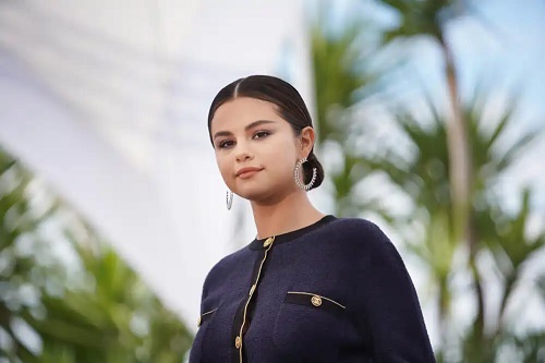 Selena Gomez printre vedetele care și-au închis conturile de pe rețelele de socializare