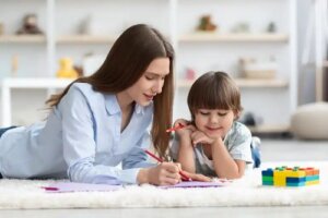 Unschooling sau deșcolarizarea: avantaje și dezavantaje pentru copii