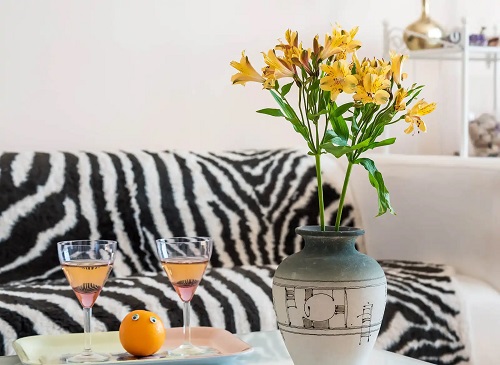Decorul animal print în living