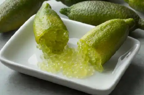 Finger lime sau lămâia caviar: beneficii și utilizări