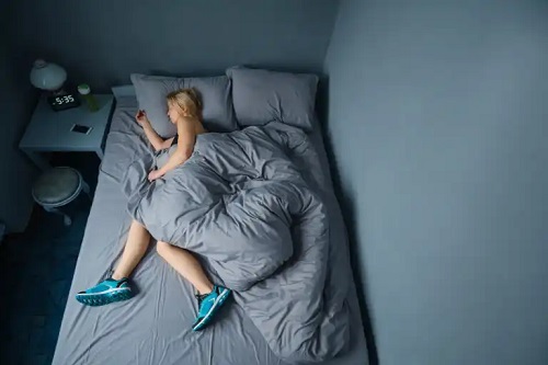 Somnul odihnitor pentru sportivi: de ce este important?