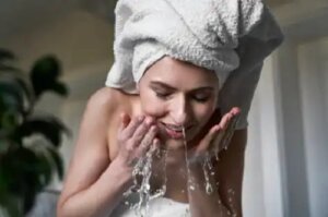 Jamsu: în ce constă tehnica de machiaj coreeană?