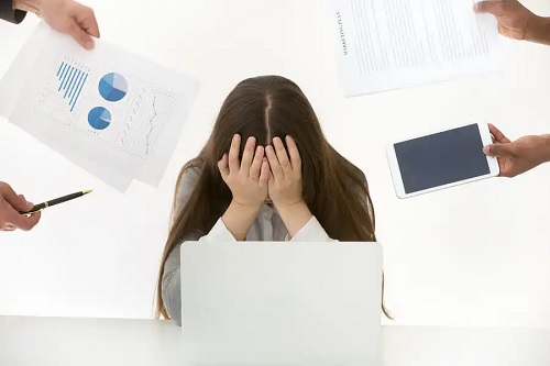 Stresul la locul de muncă generează infarctul