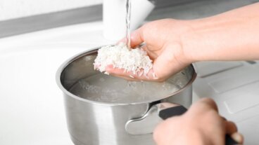 Se spală sau nu orezul înainte de a-l găti?
